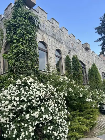 Valentina Castle