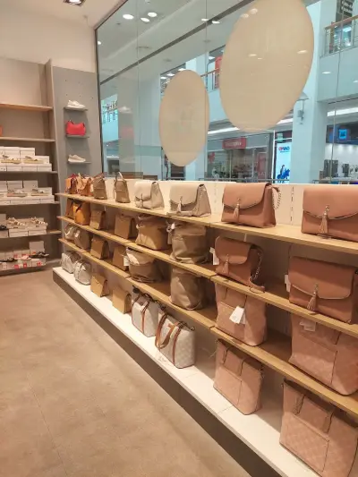 DEICHMANN