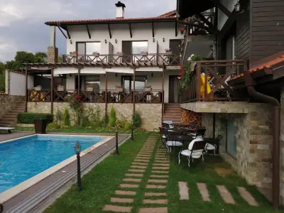 Einstein House & Spa