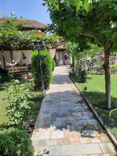 Family hotel Gradina