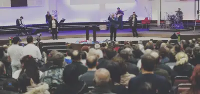 Църква "Живот в Слава"