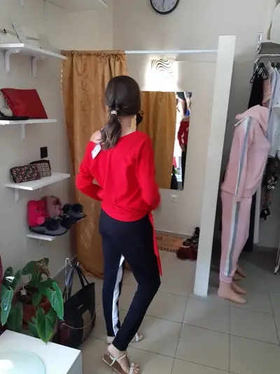 Felina Fashion bg