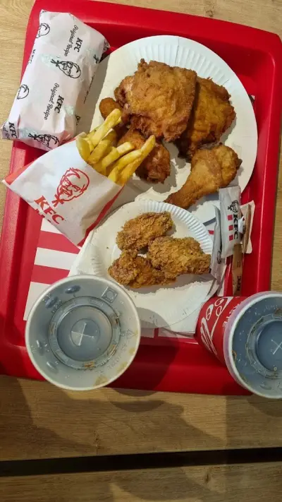 KFC СТУДЕНТСКИ ГРАД