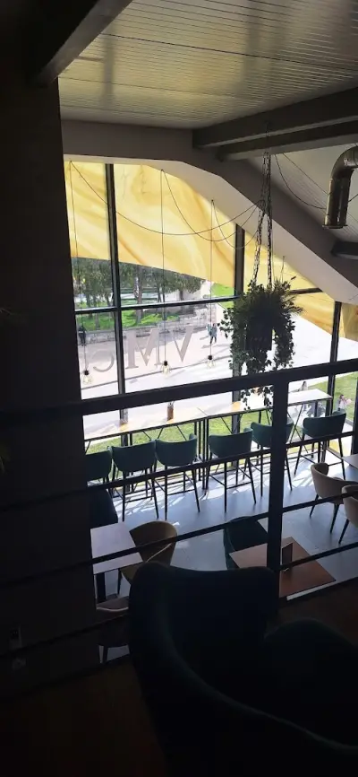 VM Café & Sweet