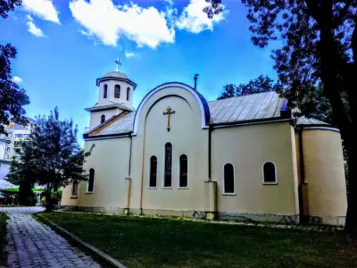 Храм „Свето Възкресение Христово“