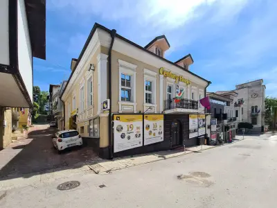 Century Homes real estate agency