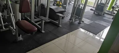 Спортен център 33 - Фитнес
