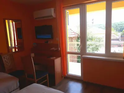Hotel Toni