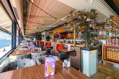 Happy Bar & Grill Varna Morska Gara