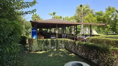 Доли Травъл Клуб
