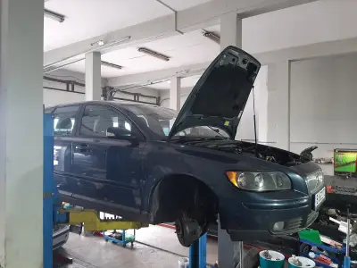 Автосервиз BM AUTO Варна / Q-SERVICE