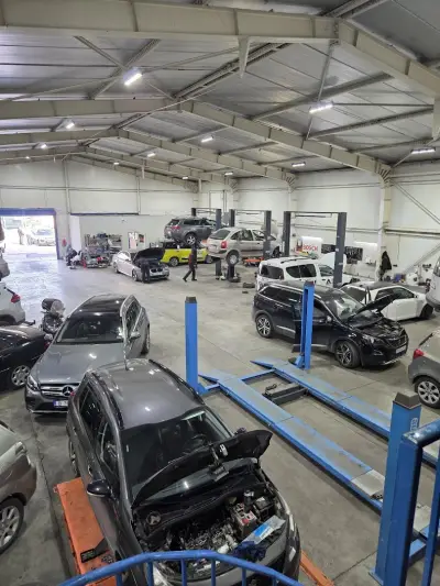 Автосервиз BM AUTO Варна / Q-SERVICE