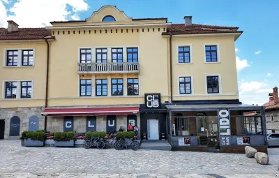 The Club