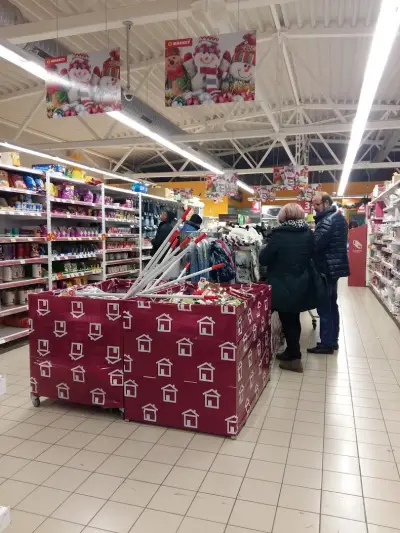 T MARKET
