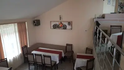 Cnek bar DIVA