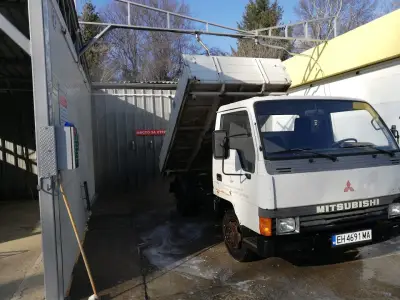 Автомивка на самообслужване - Кенеди