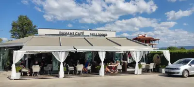 BAHAMI Bar & Club