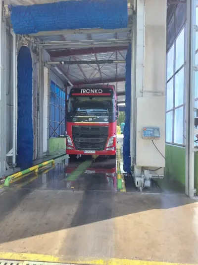 Автомивка за камиони Булмаркет I Truck Wash Ruse