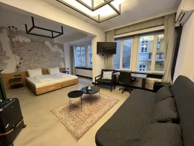 R34 Boutique Hotel