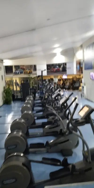 Спортен център ТИМ