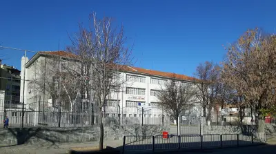 ПЪРВО ОСНОВНО УЧИЛИЩЕ СВЕТИ СВЕТИ КИРИЛ И МЕТОДИ