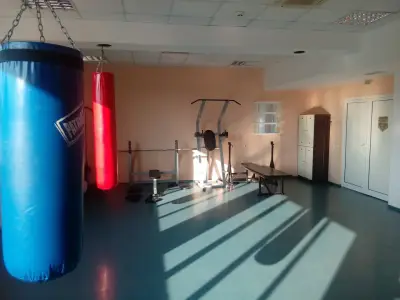 СПОРТЕН КОМПЛЕКС НЕФТОХИМИК