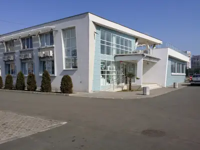 СПОРТЕН КОМПЛЕКС НЕФТОХИМИК