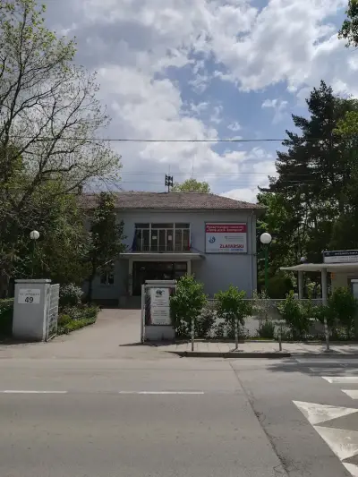 Международна гимназия Златарски
