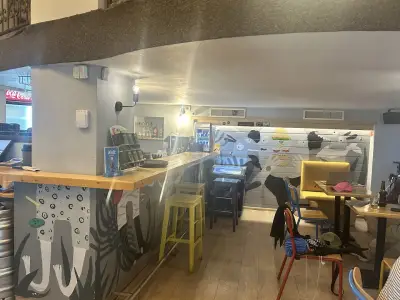 Skapto Burgers, Beers and Fries Iskar