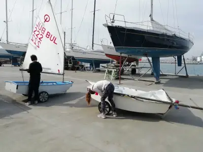 Яхт клуб Черноморец Бургас