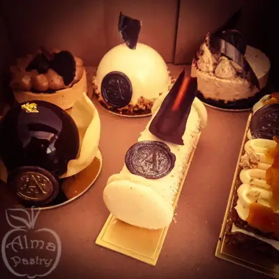 Сладкарско ателие Алма / Alma Confectionery