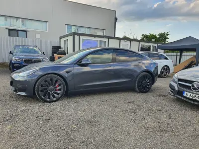 iCar І Автокъща І Стара Загора І Внос на автомобили І Гаранционни автомобили І Нови автомобили І Товарни автомобили