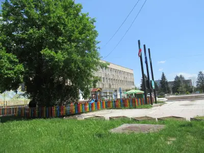 ОСНОВНО УЧИЛИЩЕ СВ. СВ. КИРИЛ И МЕТОДИЙ