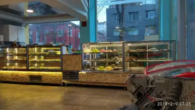 Saha Сладкарница