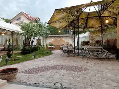 Green Palace Hotel