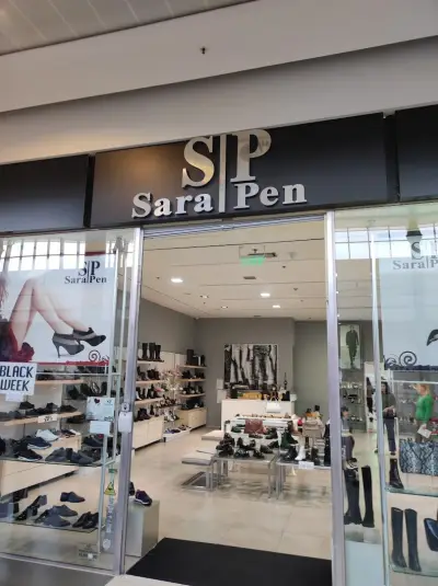 Sara Pen. Мол Бургас Плаза