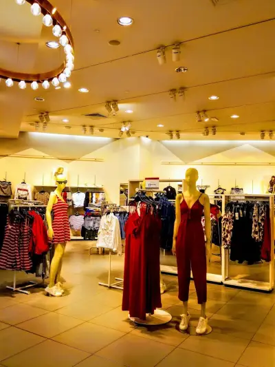H&M