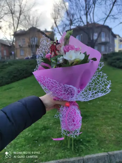 Цветя от Ники