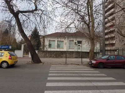 Медицински център "Амброаз Паре"ООД Сливен