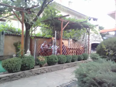 Хотел Фън хаус