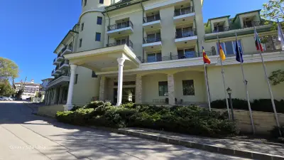 Romance Hotel and Family Suites