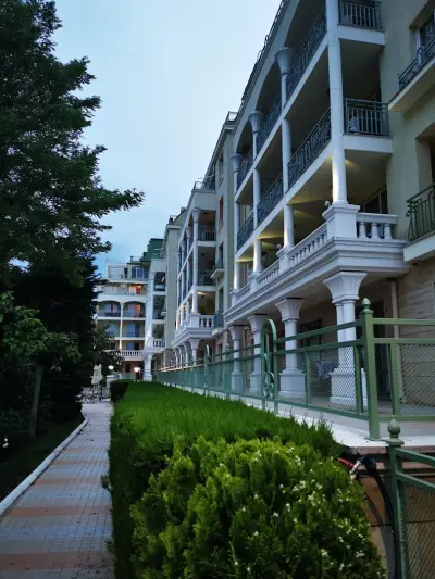 Romance Hotel and Family Suites