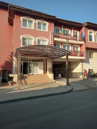 Балнеохотел Тинтява
