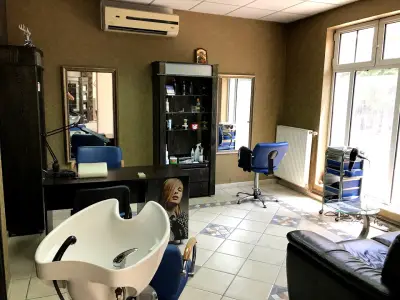 M&N STYLE | Beauty & Barber