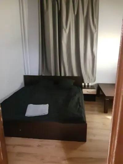 Vintage private rooms in the heart of the downtown