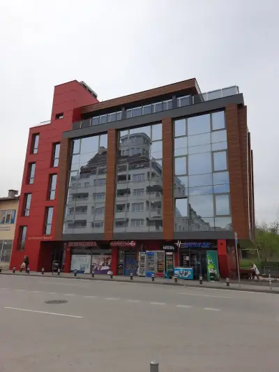 T MARKET