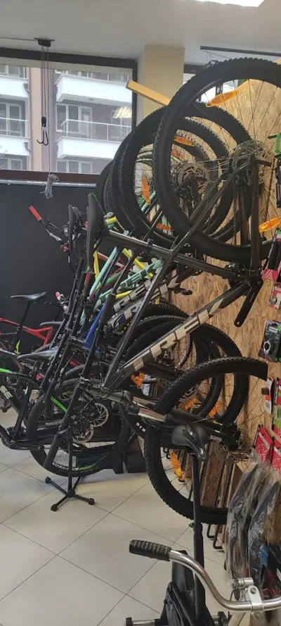 Вело сервиз и магазин BIKE HIVE