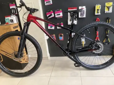 Вело сервиз и магазин BIKE HIVE