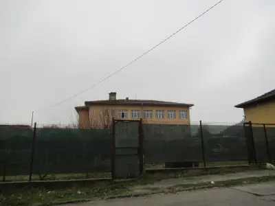 ОУ „Отец Паисий“