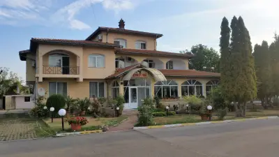 MOTEL INTERNATIONAL